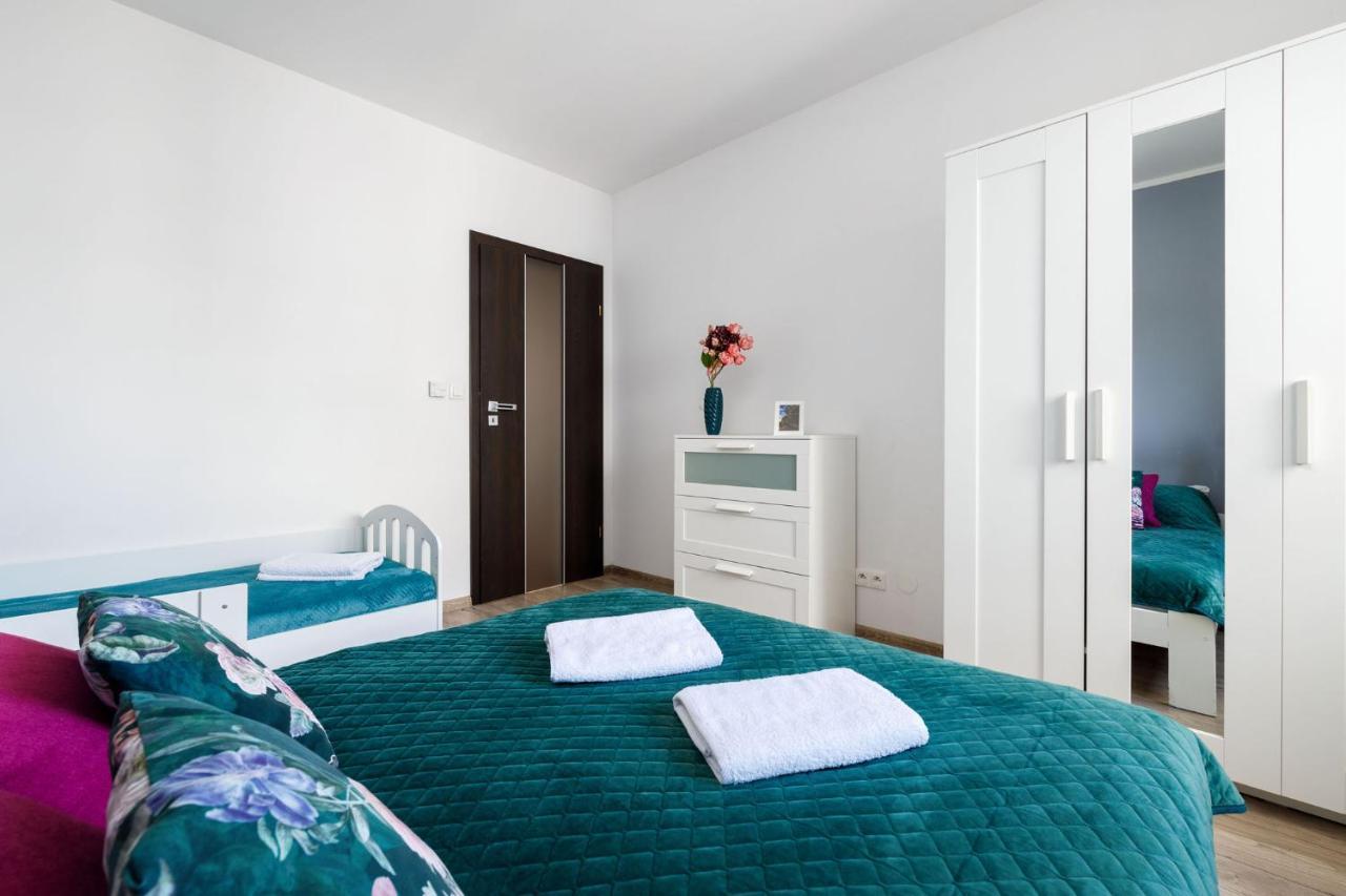 Апартаменти Przestronny Apartament Centrum Miedzy 2 Jeziorami Ольштин Екстер'єр фото